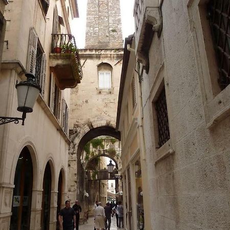 Diocletian'S Palace Apartments Split Exterior foto