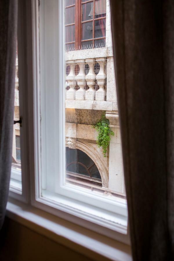 Diocletian'S Palace Apartments Split Exterior foto